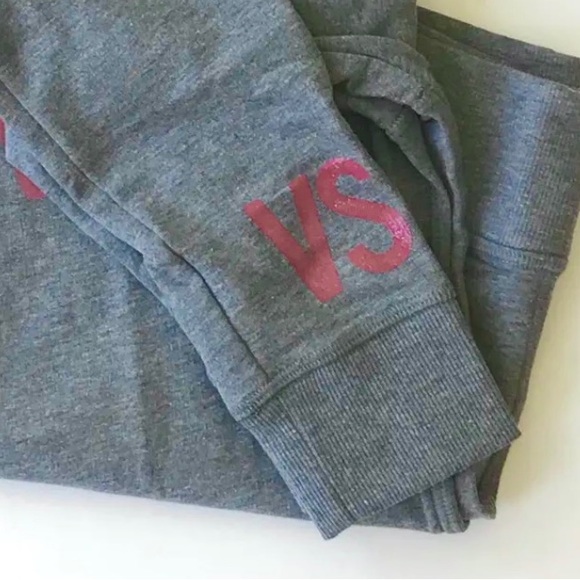 Victoria’s Secret VS Holiday “CHECK IT TWICE” Fleece Crewneck Graphic Sweatshirt - Picture 4 of 10